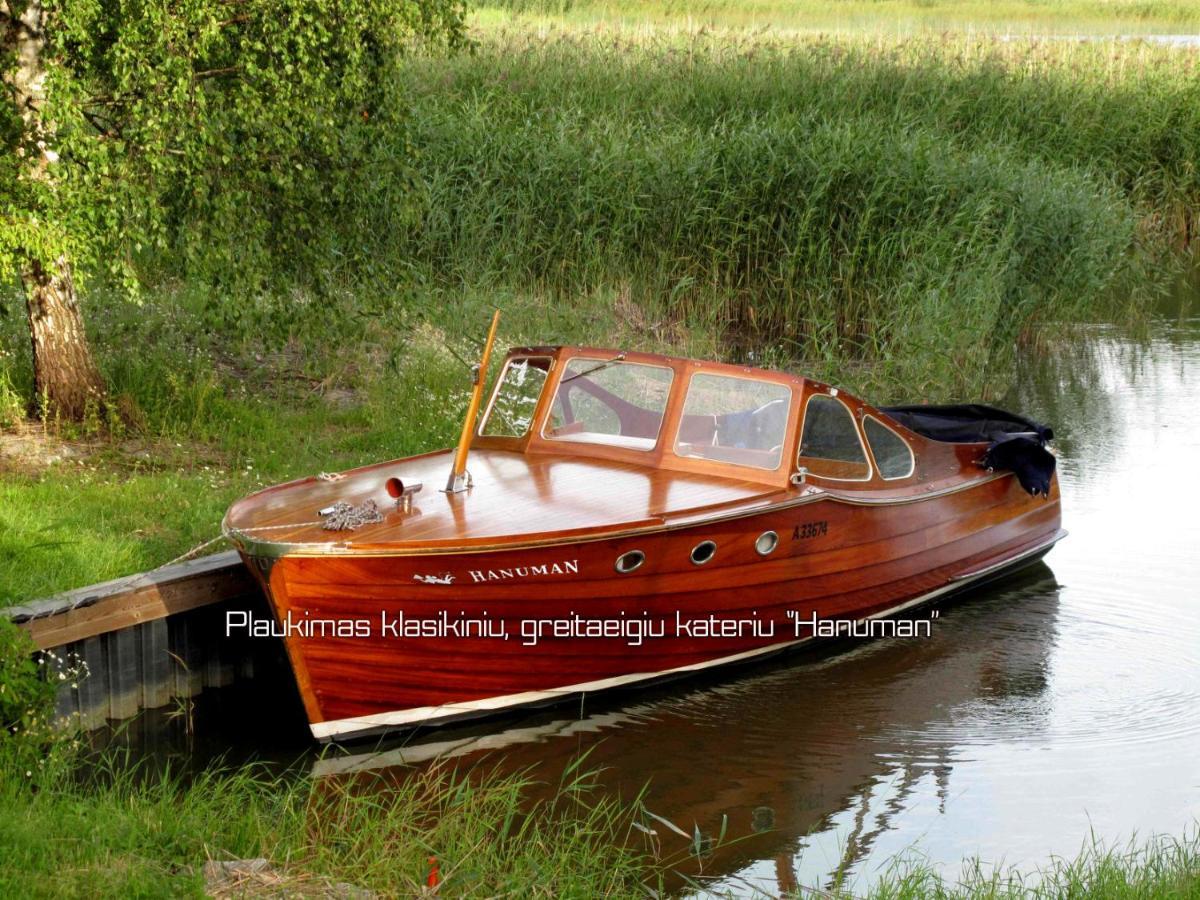 Отель "Om" Yacht Нида Экстерьер фото