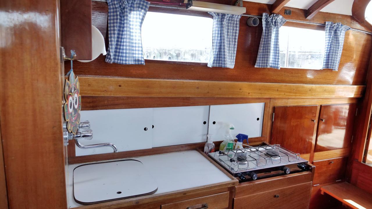 Отель "Om" Yacht Нида Экстерьер фото