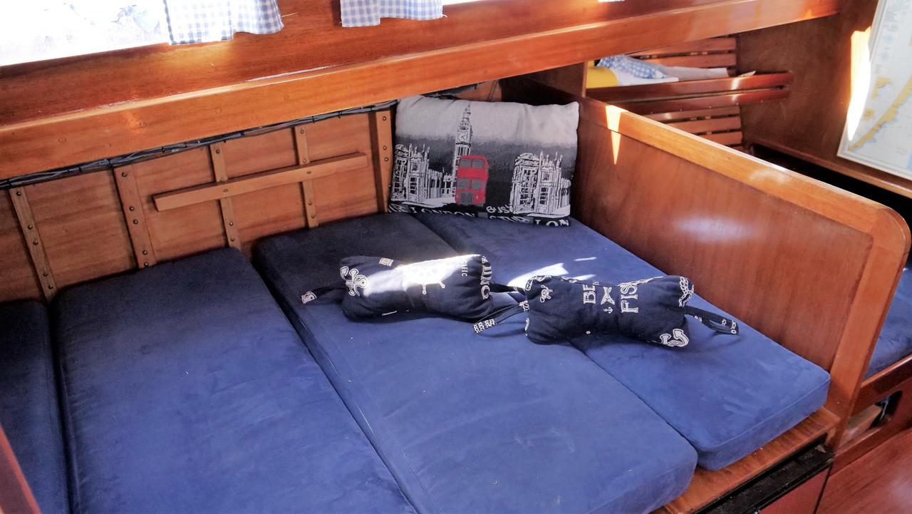 Отель "Om" Yacht Нида Экстерьер фото