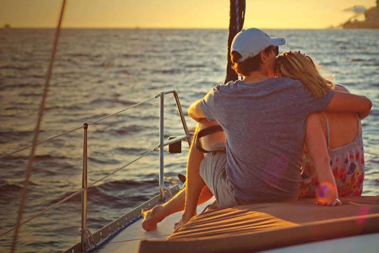 Отель "Om" Yacht Нида Экстерьер фото